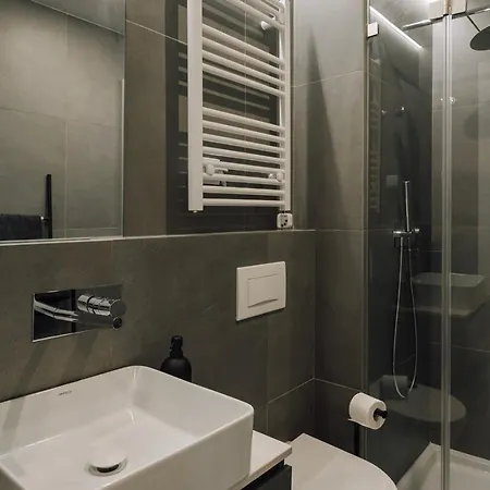 Apartman Biel - 2 Bedrooms, Pool And Parking In Arroios