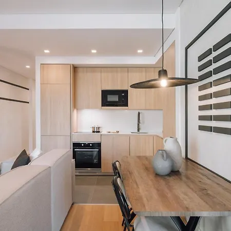 شقة Biel - 2 Bedrooms, Pool And Parking In Arroios