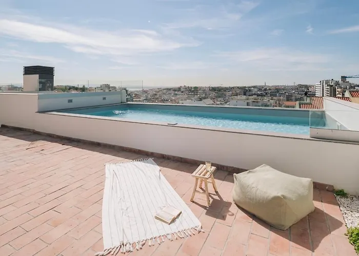 Biel - 2 Bedrooms, Pool And Parking In Arroios Апартаменты